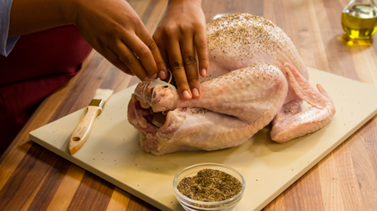 How to thaw and prep a whole turkey